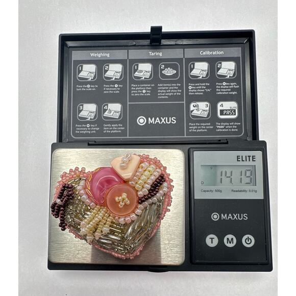 Large Vintage Assemblage Heart Brooch Pin, Mixed Media Beaded Jewelry - Picture 7 of 8